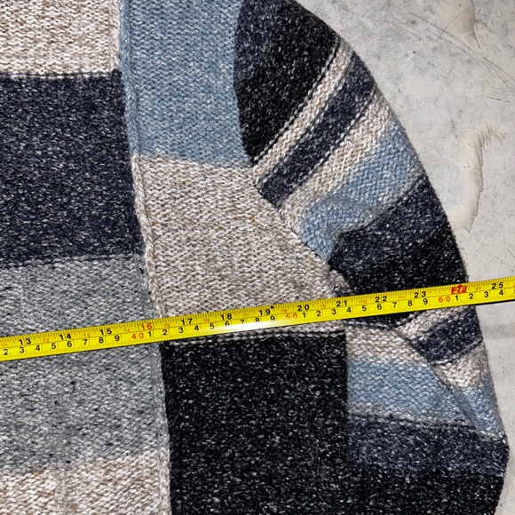 Knitwear - Picture 6 of 6